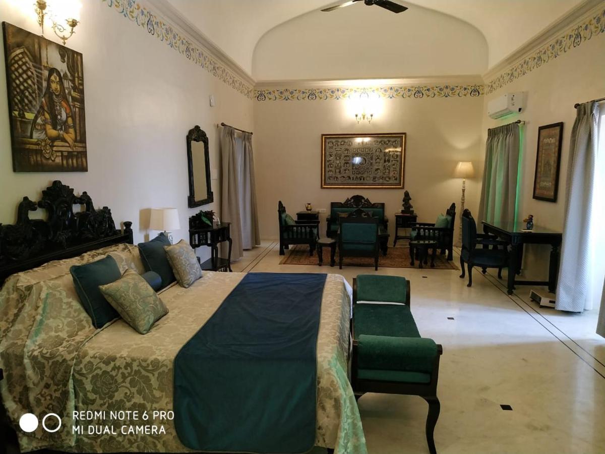 Mpt Sheesh Mahal, Orchha Hotel Luaran gambar