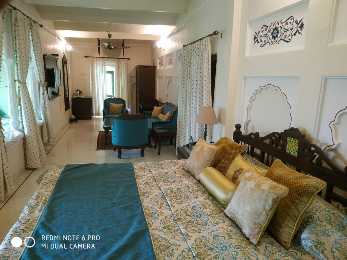 Mpt Sheesh Mahal, Orchha Hotel Luaran gambar