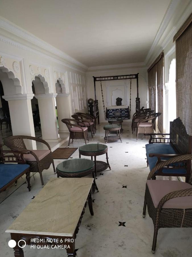 Mpt Sheesh Mahal, Orchha Hotel Luaran gambar