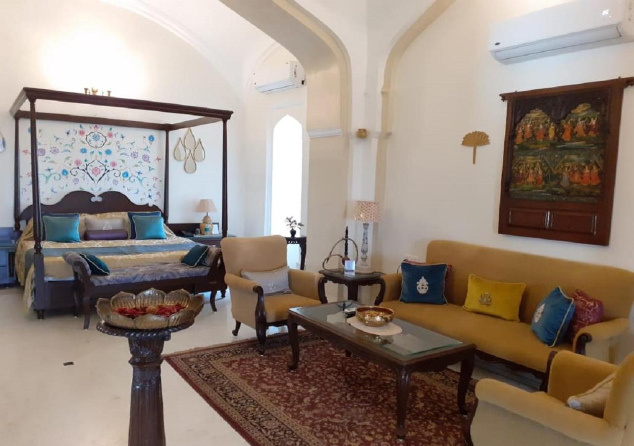 Mpt Sheesh Mahal, Orchha Hotel Luaran gambar